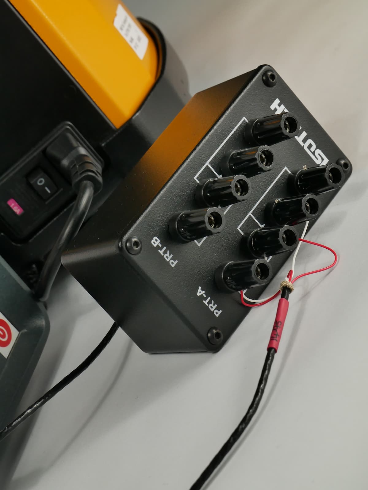 Model 956 Terminal Adapter